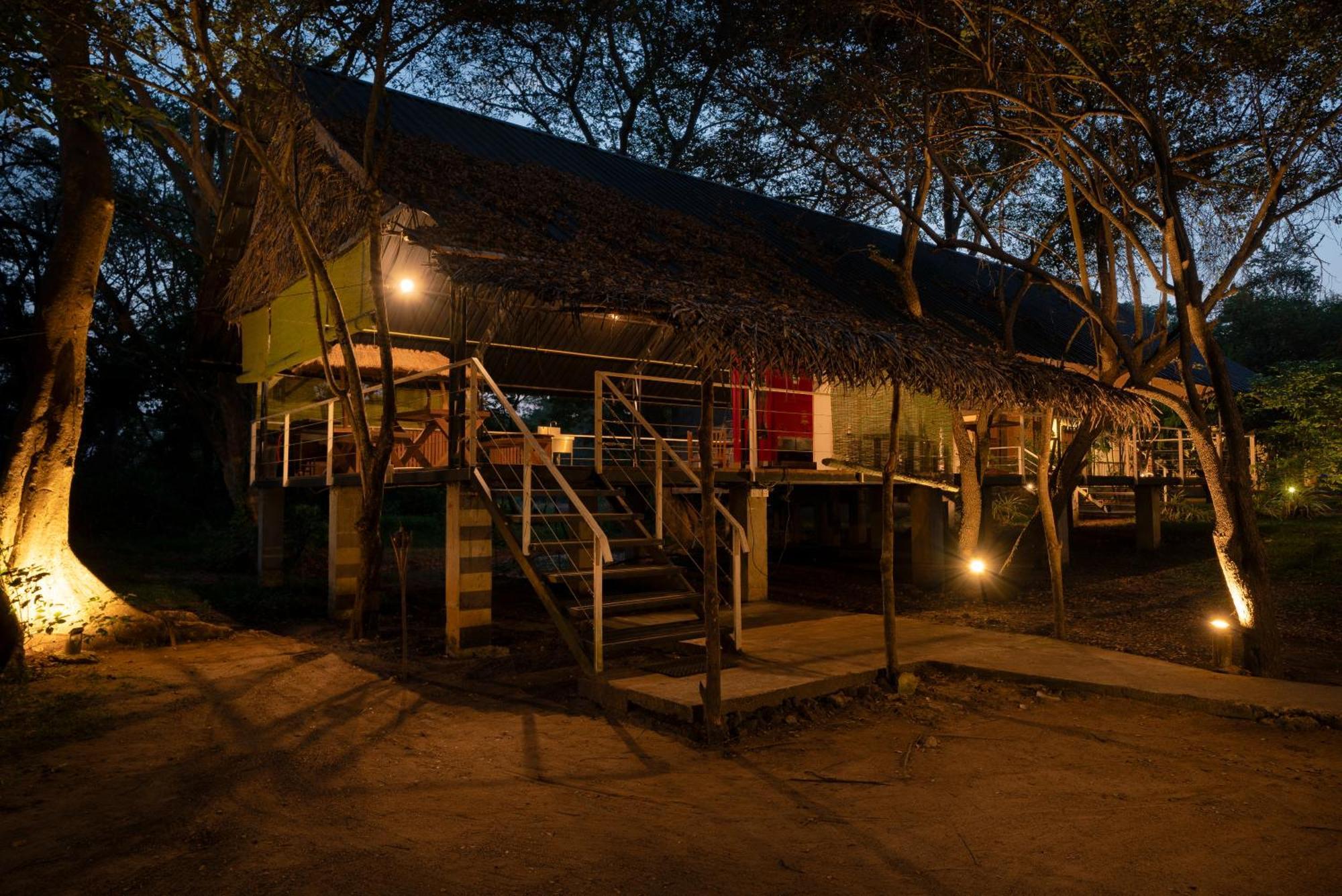 Lario Resort Sigiriya Bagian luar foto