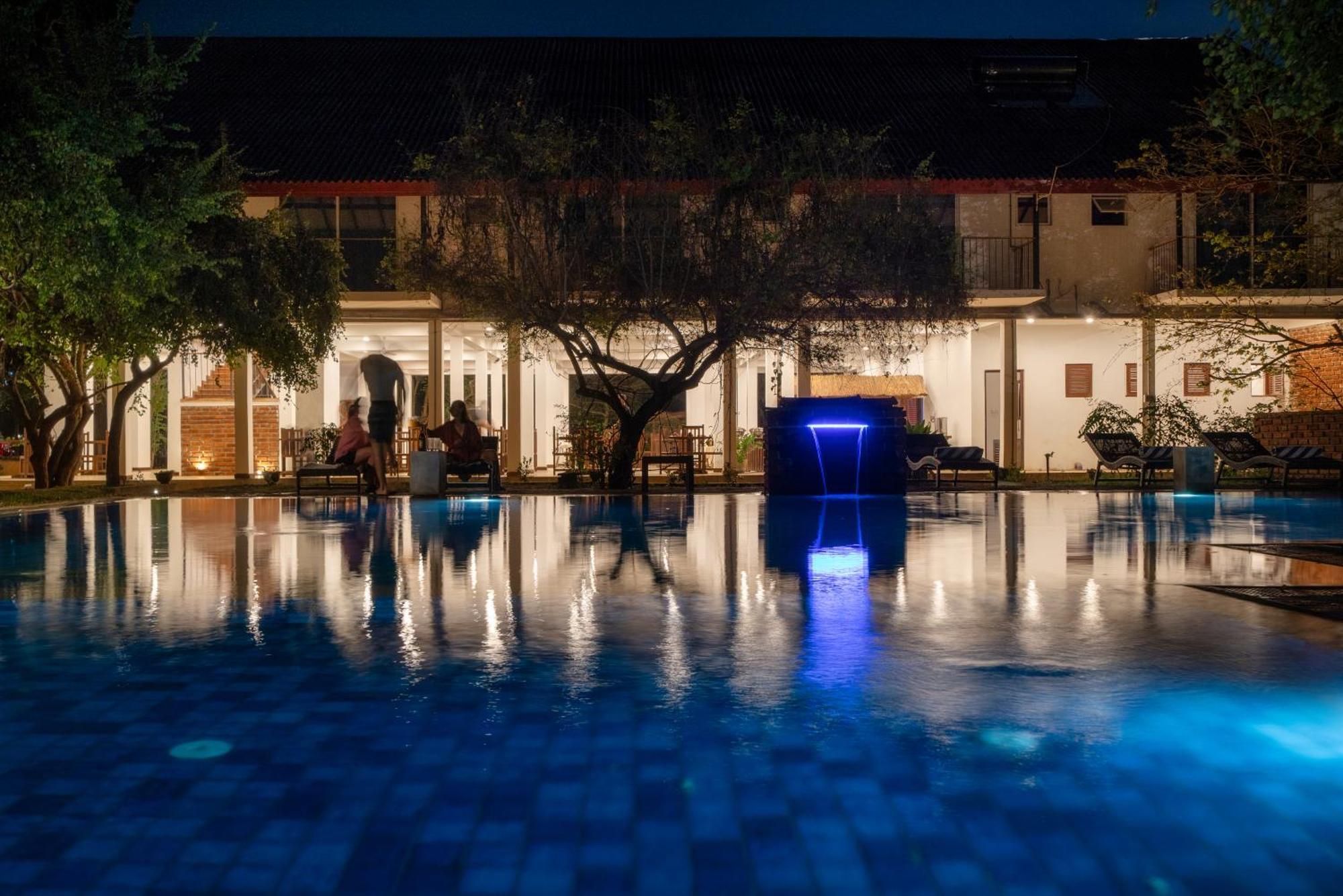 Lario Resort Sigiriya Bagian luar foto